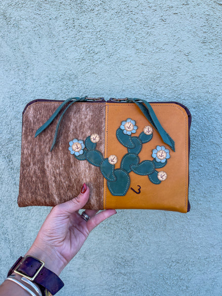 1/2 Cut Mini Pocketbook